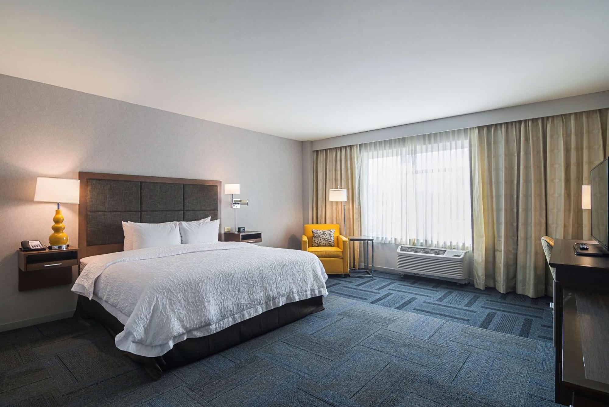 Hampton Inn Chicago North-Loyola Station, Il Exteriör bild