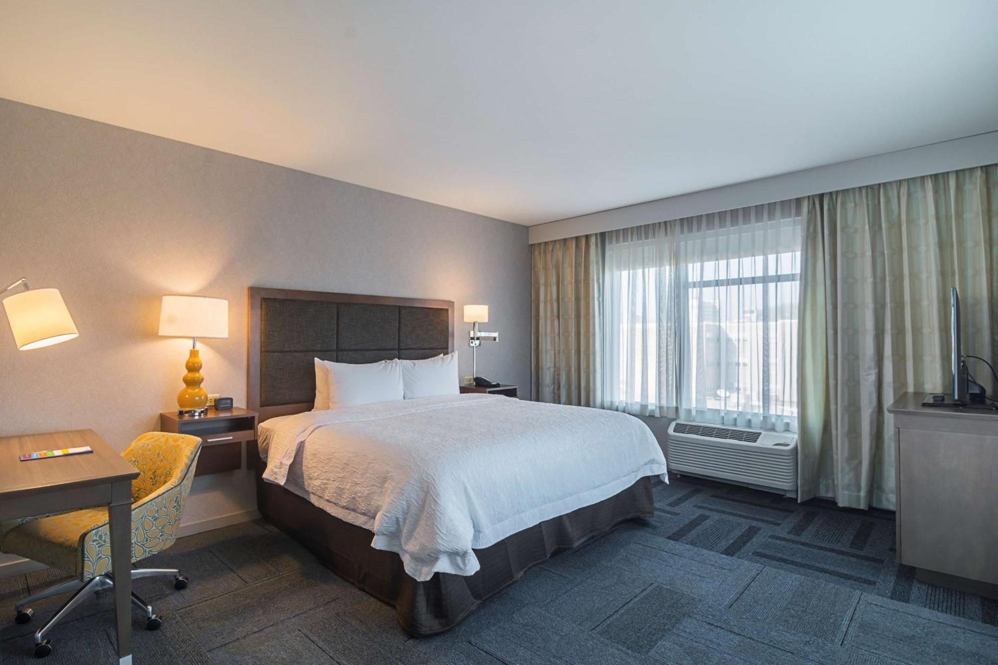 Hampton Inn Chicago North-Loyola Station, Il Exteriör bild