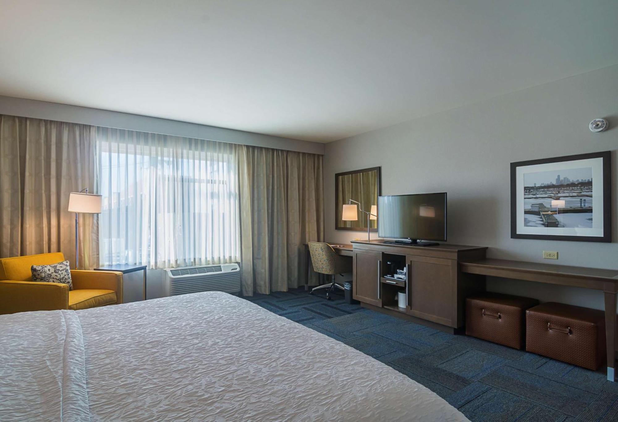 Hampton Inn Chicago North-Loyola Station, Il Exteriör bild