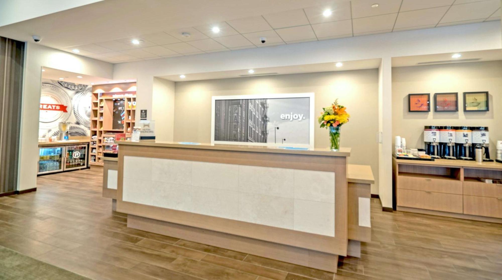 Hampton Inn Chicago North-Loyola Station, Il Exteriör bild