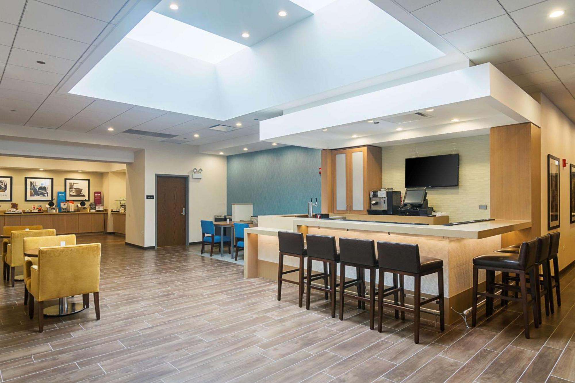 Hampton Inn Chicago North-Loyola Station, Il Exteriör bild